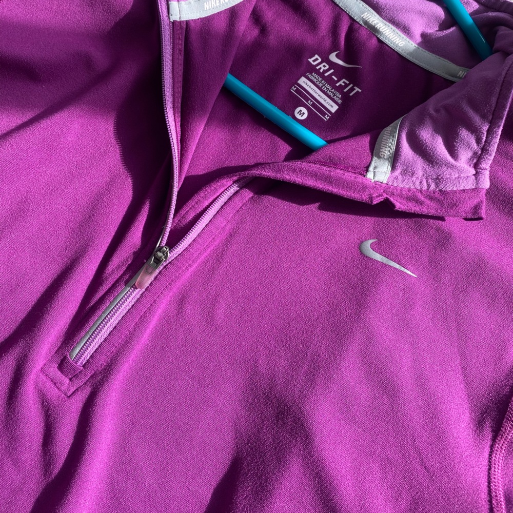 PURPLE NIKE HALF ZIP UP LONG SLEEVE SHIRT